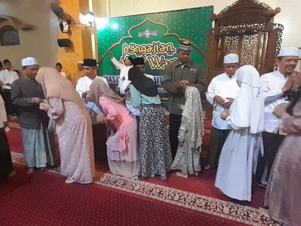 Santunan Anak Yatim Piatu